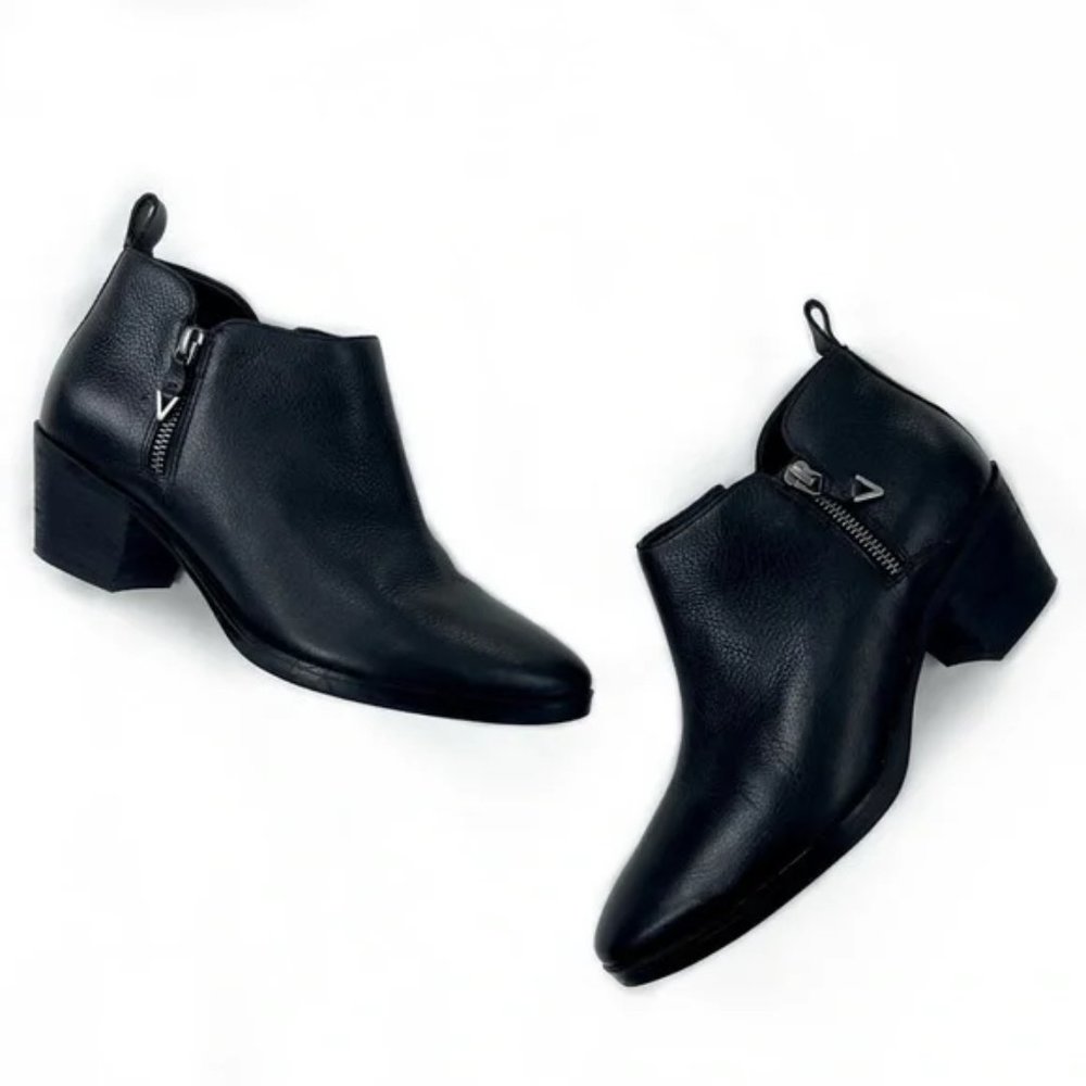 Vionic Cecily Leather Ankle Boots Black